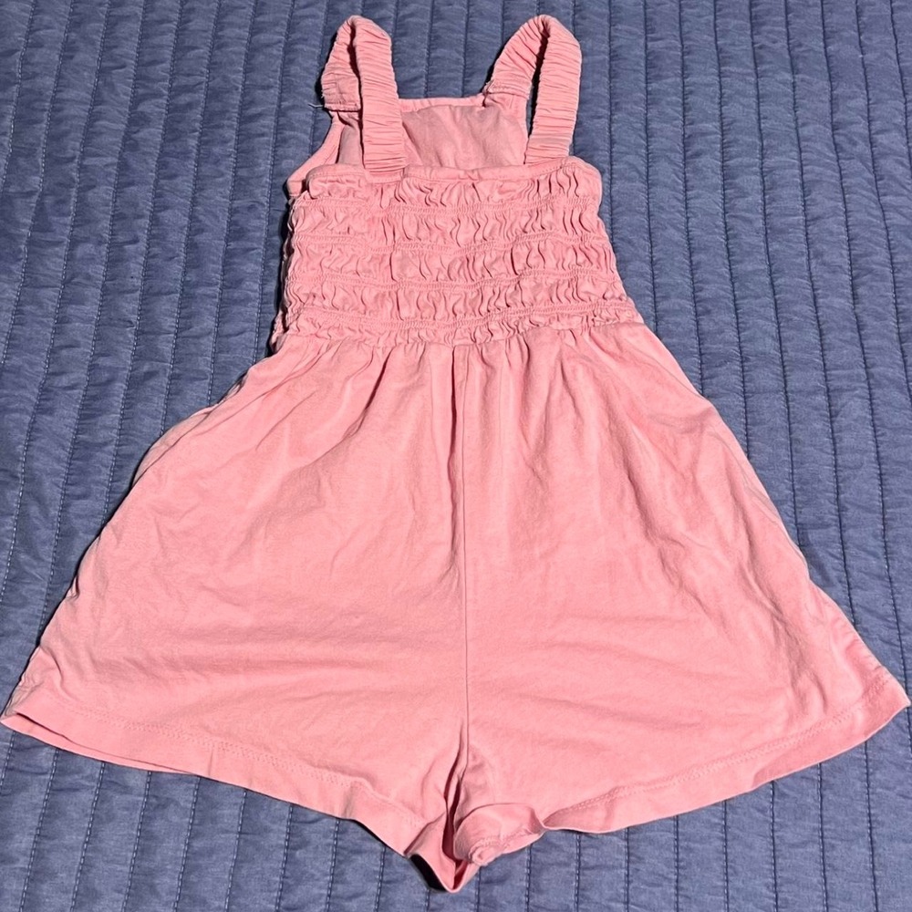 Old Navy Girls Pink Smocked Bodice Sleeveless Romper Size S 6-7